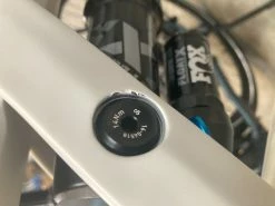 Radon Deft 9.0 750 (Rückläufer) 9 Radon Deft 9.0 750 (Rückläufer) -Promos Vélo Magasin 20126373 a