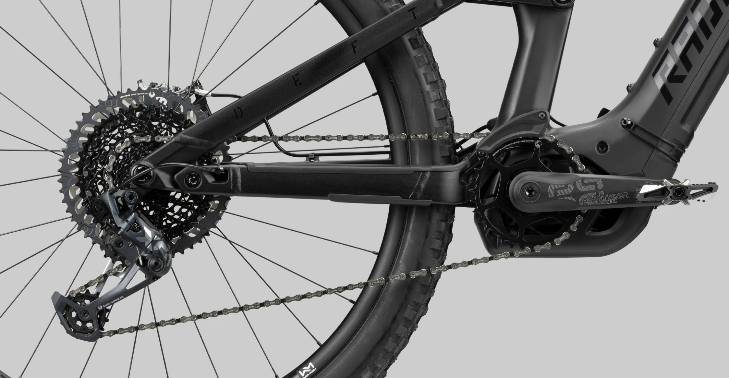 Radon Deft 10.0 750 7 Radon Deft 10.0 750 – Image 5