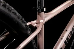 Cube Access WS EAZ Blushmetallic´n´flashyellow 11 Cube Access WS EAZ Blushmetallic´n´flashyellow -Promos Vélo Magasin 525210 D2