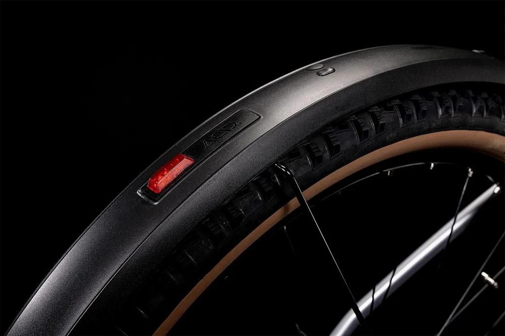 Cube Reaction Hybrid Performance 625 Allroad Polarsilver´n´blue 4 Cube Reaction Hybrid Performance 625 Allroad Polarsilver´n´blue – Image 2