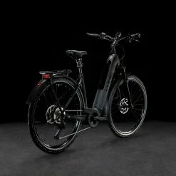 Cube Kathmandu Hybrid SLT 750 Easy Entry Black´n´metal -Promos Vélo Magasin CUBE Kathmandu Hybrid SLT 750 Easy Entry black n metal 631353 E 2