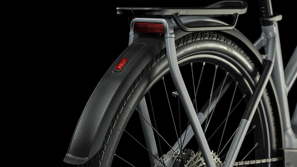 Cube Kathmandu Hybrid SLX 750 Lady Polarsilver´n´black 7 Cube Kathmandu Hybrid SLX 750 Lady Polarsilver´n´black – Image 5