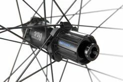 Dt-swiss Roue Arrière HU 1900 Spline® 27,5" 35mm CL Boost -Promos Vélo Magasin DTSwiss HU 1900 ProductDetail Hub 001 1920pxK8yeNyWuWCyVE