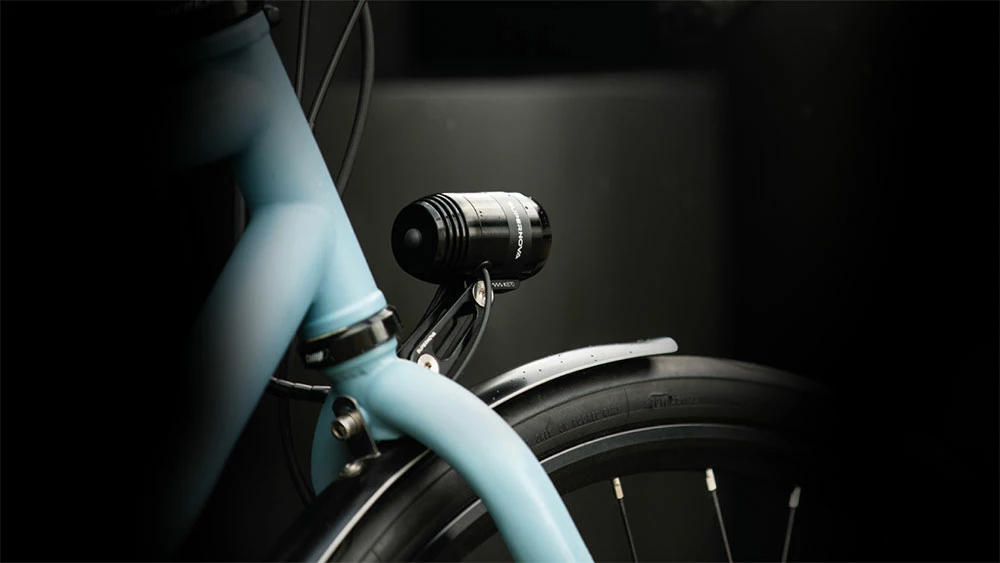 Supernova V1280 - Phare Pour Vélo électrique 5 Supernova V1280 - Phare Pour Vélo électrique – Image 3