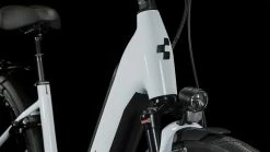 Cube Supreme Hybrid EXC 625 Easy Entry Flashwhite´n´black -Promos Vélo Magasin Supreme Hybrid EXC 625 Easy Entry flashwhite n black 632242 4