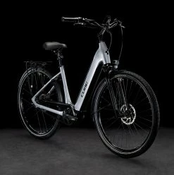 Cube Supreme Hybrid SLX 625 Easy Entry Polarsilver'n'black -Promos Vélo Magasin cube 632302 20119227 Supreme Hybrid SLX 625 Easy Entry polarsilver n black 2